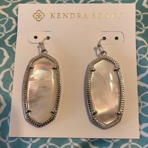 KS Elle Silver Earrings In Ivory Mother-Of-Pearl